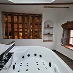 Loft Unique Romantique & Balneotherapie