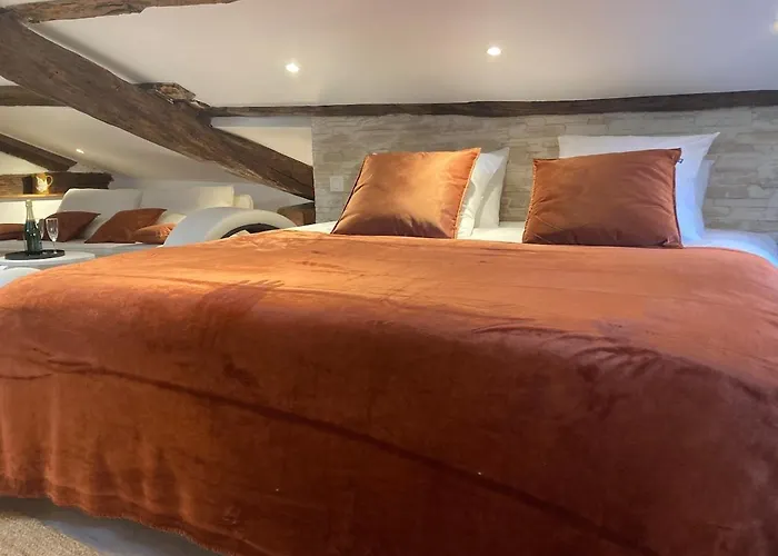 Loft Unique Romantique & Balneotherapie Apartment *